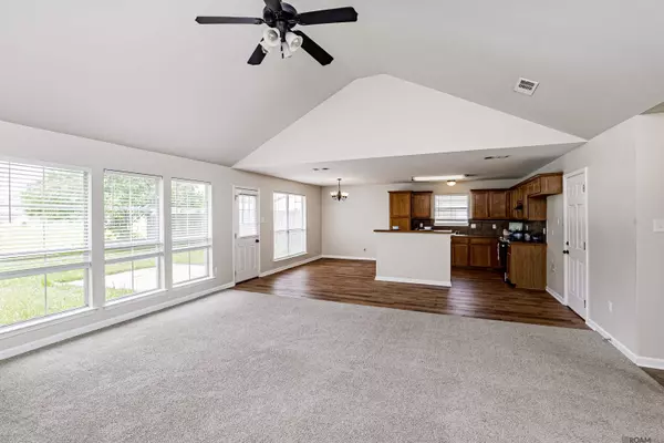 40367 Kipling Dr,  Darrow,  LA 70725