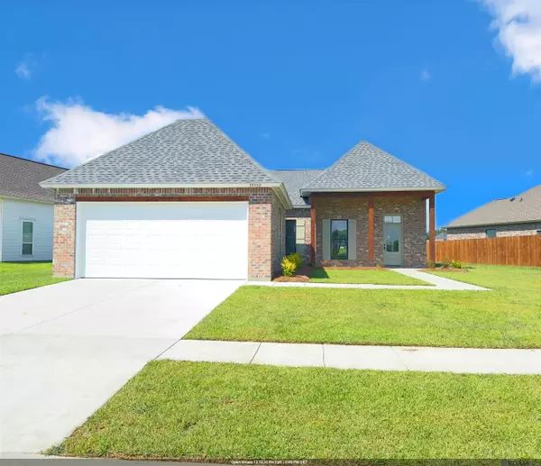 39532 Hernando De Soto Dr, Darrow, LA 70725