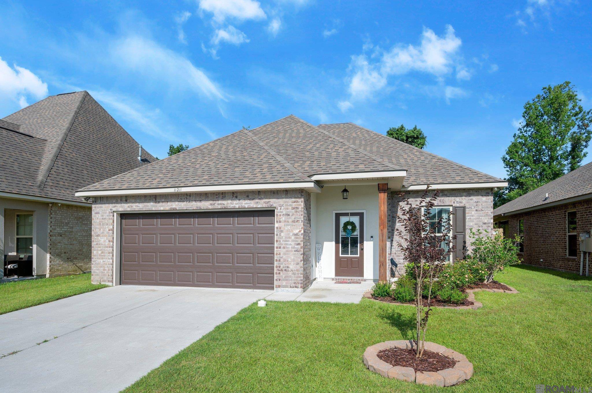 11211 Admirable Oaks Ave, Gonzales, LA 70737