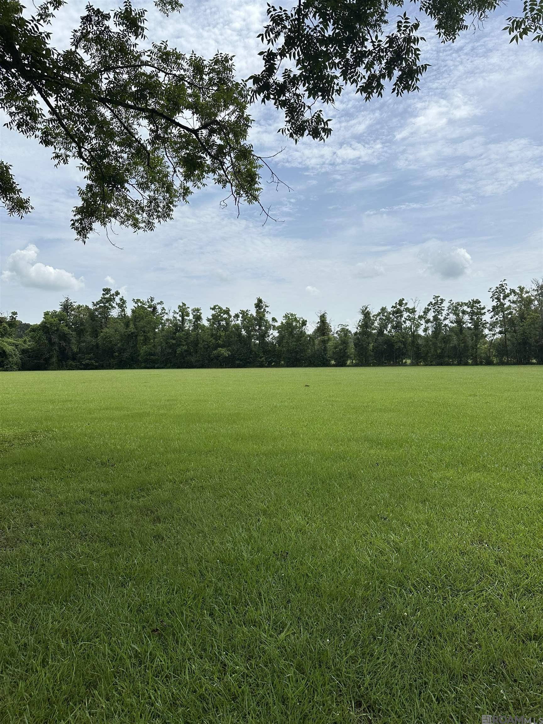 304 Bernard Rd, Opelousas, LA 70570