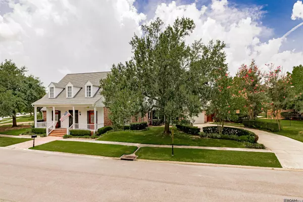 8320 Myrtlelake Dr, Baton Rouge, LA 70810