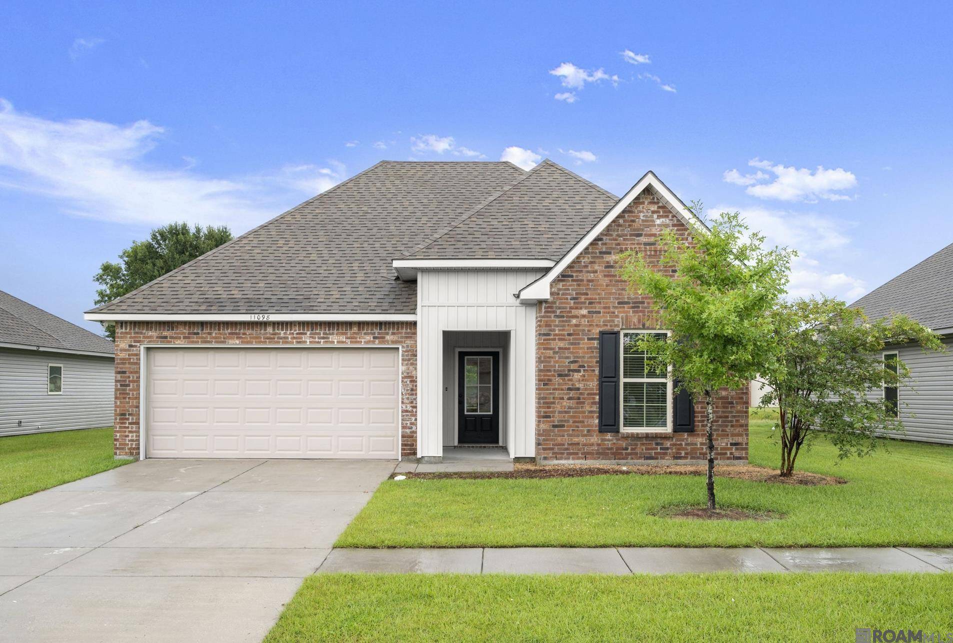 11098 E Auster Ln, Gonzales, LA 70737
