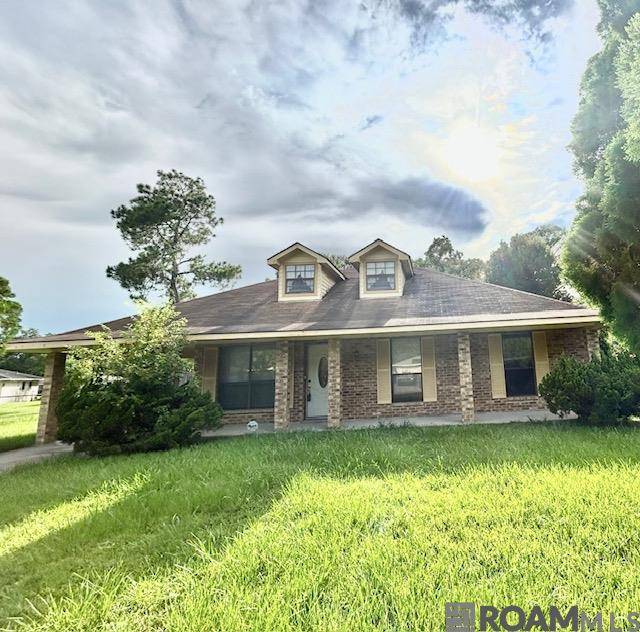 6777 Oak Park Dr, Baton Rouge, LA 70812
