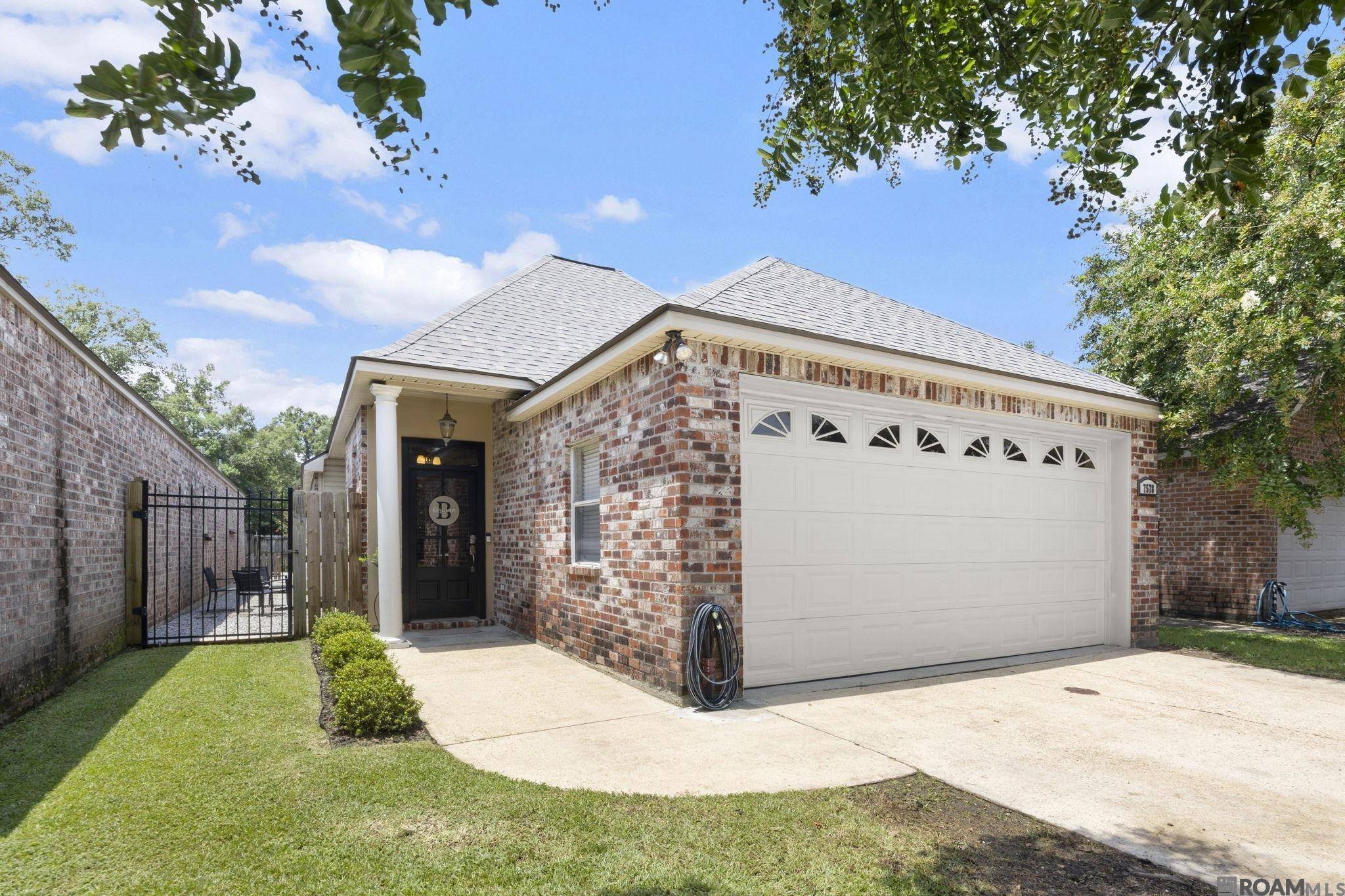 7578 Crepe Myrtle, Denham Springs, LA 70706