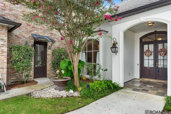 Baton Rouge, LA 70810,742 Grand Lakes Dr