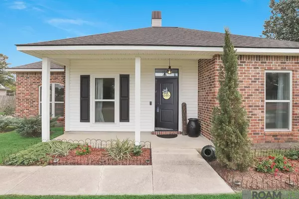 7675 Elmwood Dr, Denham Springs, LA 70706
