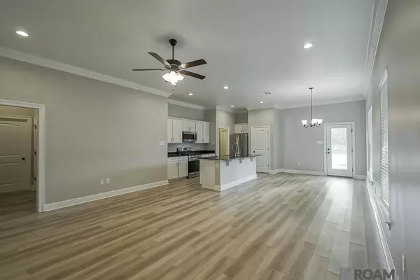 Baton Rouge, LA 70810,7126 Kenilworth Crossing Ave