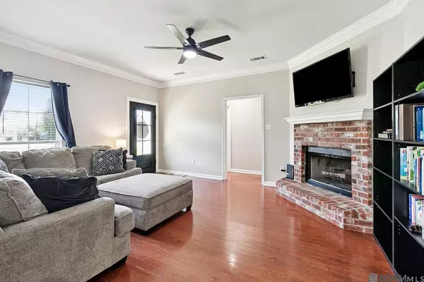 Gonzales, LA 70737,14292 Whispering Oaks Dr