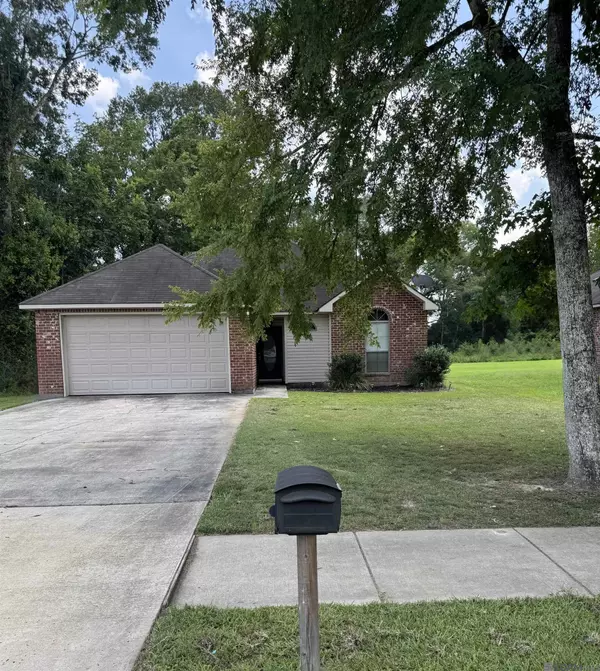 13630 Ball Park Rd, Walker, LA 70785