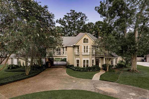 2934 Dakin Ave, Baton Rouge, LA 70820