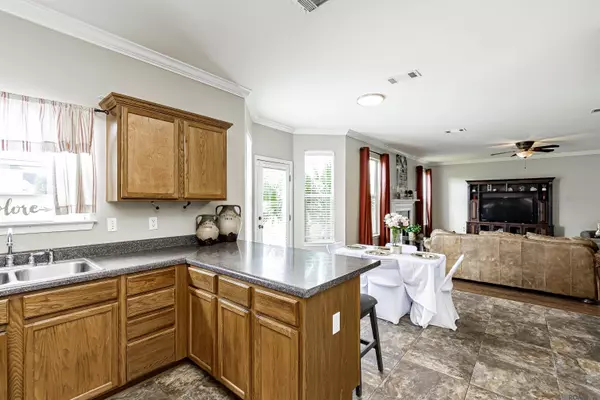 Prairieville, LA 70769,37107 Kathleen Ave