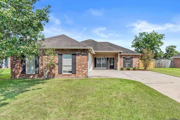 36178 Norfolk Ave, Denham Springs, LA 70706