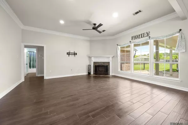 Prairieville, LA 70769,16056 W Lakepoint Ct