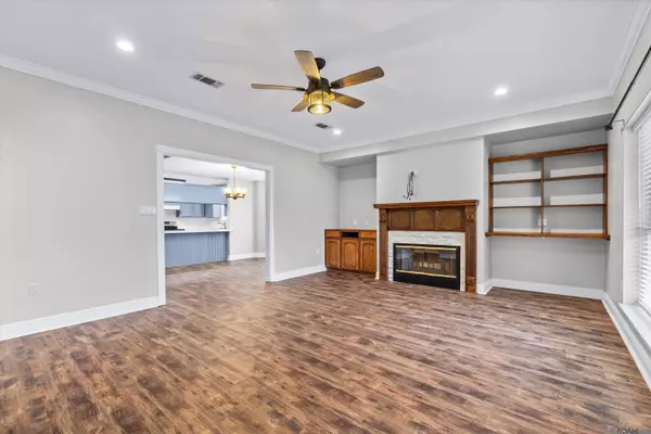 Prairieville, LA 70769,37189 Miller St