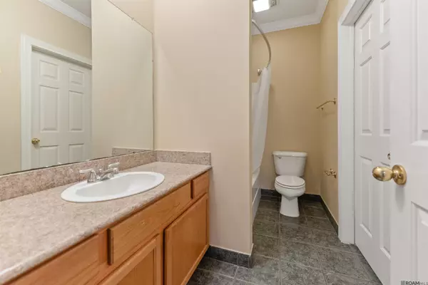 Baton Rouge, LA 70808,710 E Boyd Dr ##508