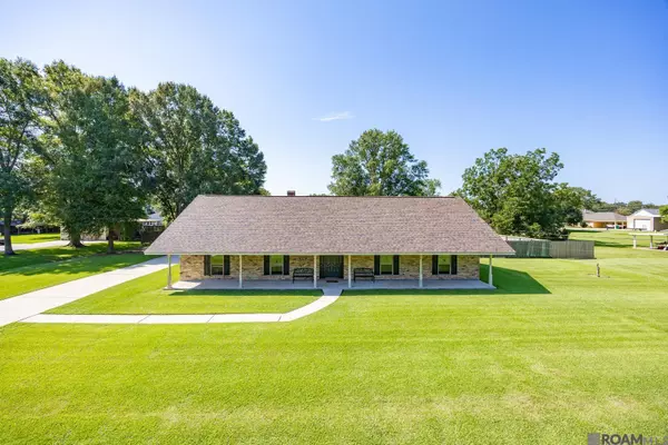 3341 Younger Dr, Addis, LA 70710