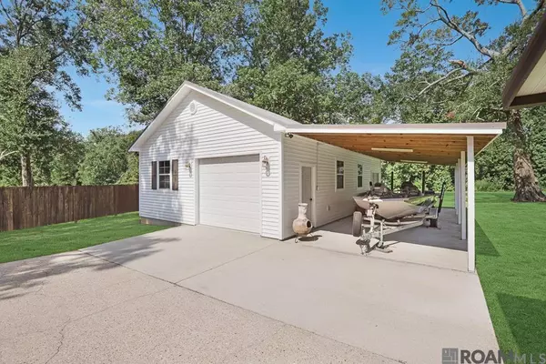 Greenwell Springs, LA 70739,16607 Canter Ct