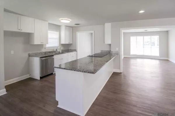 Baton Rouge, LA 70815,12343 Mollylea Dr