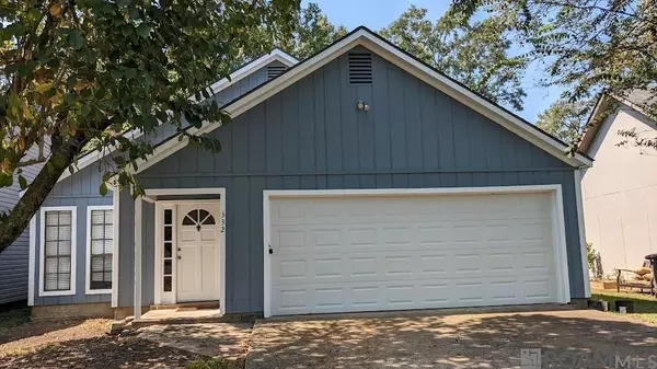 332 Heatherwood Dr, Baton Rouge, LA 70808