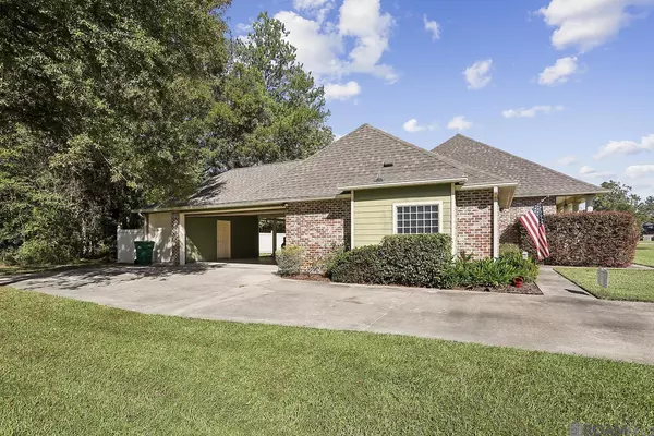 Livingston, LA 70754,29421 Preston Pointe Dr