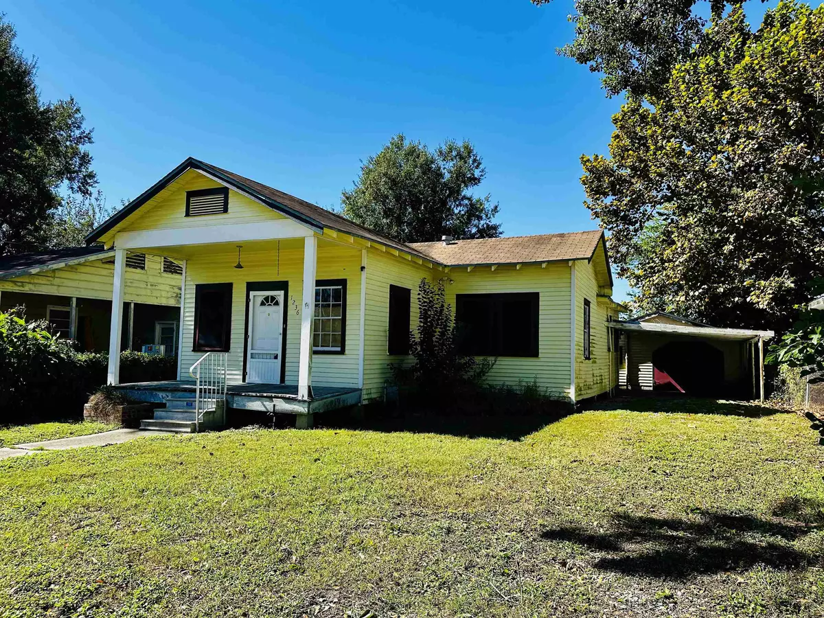 Houma, LA 70360,1236 Roussell Street