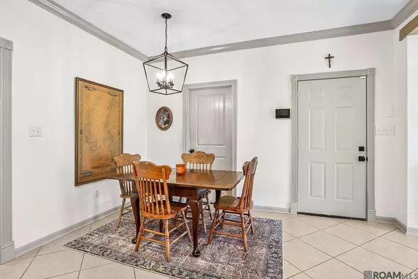 Zachary, LA 70791,6204 Woodbend Dr