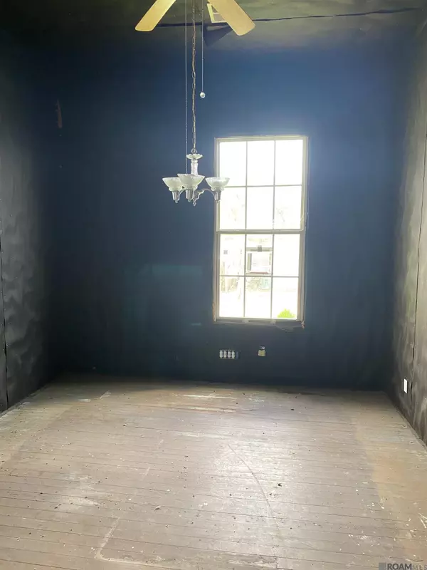 White Castle, LA 70788,32260 La Hwy 405