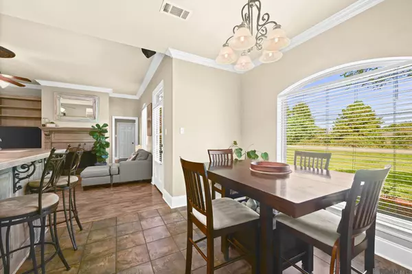 Saint George, LA 70817,17877 Nine Oaks Ave