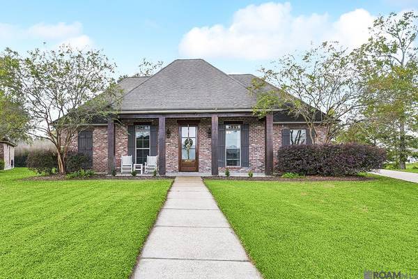 16357 Parker Place Dr, Prairieville, LA 70769
