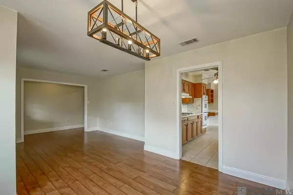 Baton Rouge, LA 70816,12538 Excalibur Ave