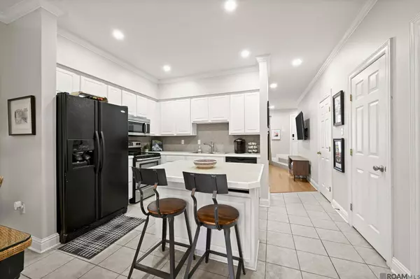 Baton Rouge, LA 70808,2210 Christian St ##4