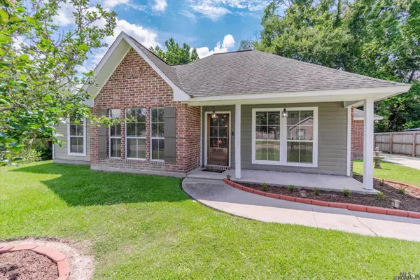 13317 Chase St, Gonzales, LA 70737