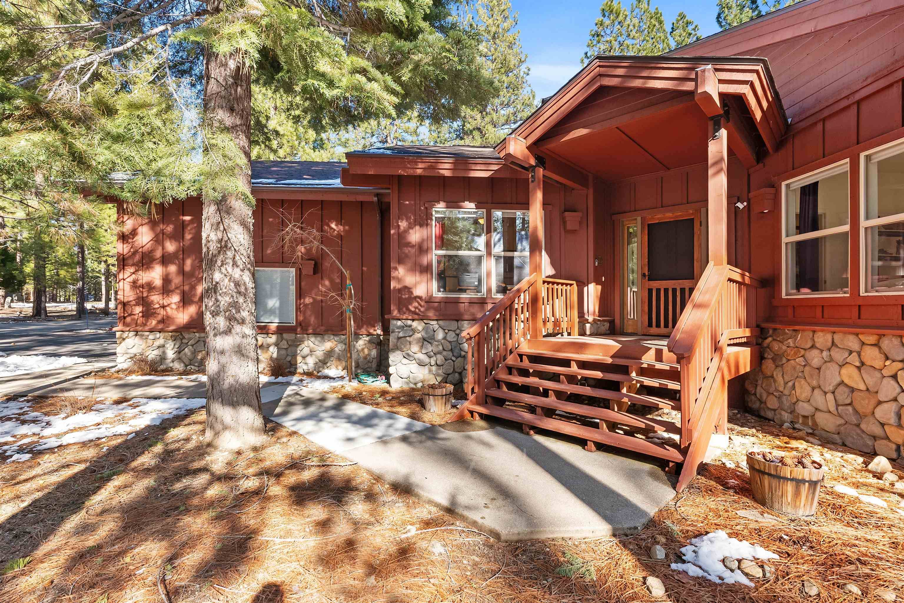 21 One Horse Way, Clio, CA 96106-0000