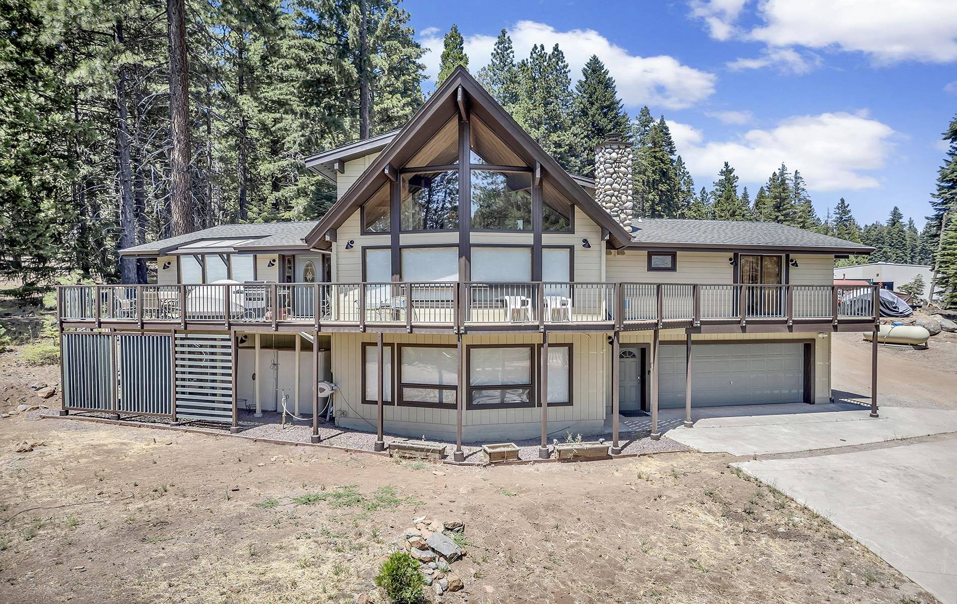 523 Peninsula Drive, Lake Almanor, CA 96137