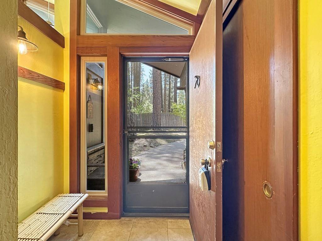 Graeagle, CA 96103-1120,10 Graeagle Meadows Road