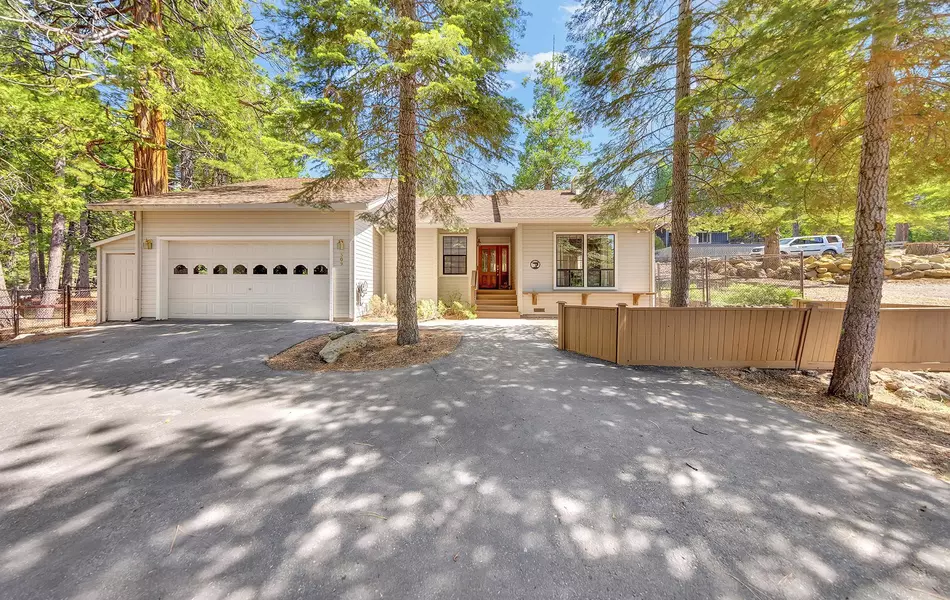 309 Osprey Loop, Lake Almanor West, CA 96020