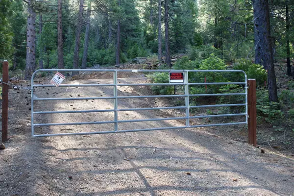 7398 Highway 147, Lake Almanor, CA 96137