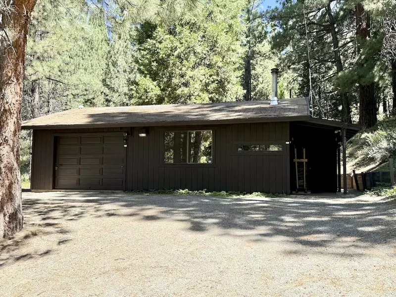 2327 Old Grizzly Road, Portola, CA 96122