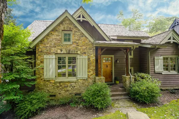 42 Hemlock RDG, Highlands, NC 28741