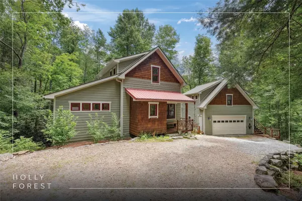 132 Azalea CT, Sapphire, NC 28774