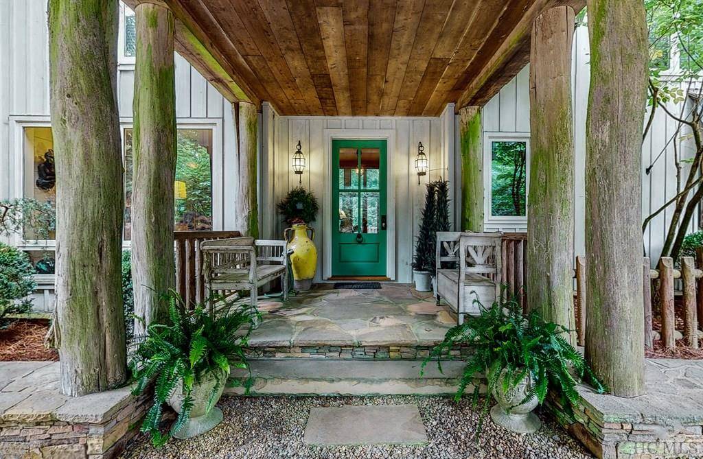 Highlands, NC 28741,18 Galax CT