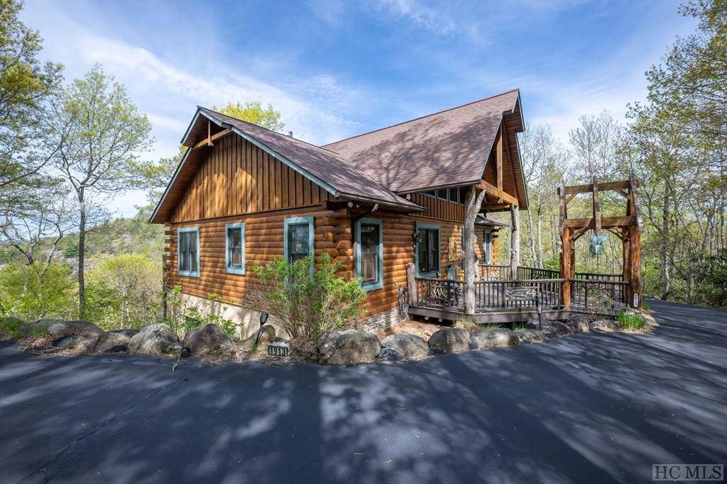 1913 Bald Rock Drive East, Sapphire, NC 28774