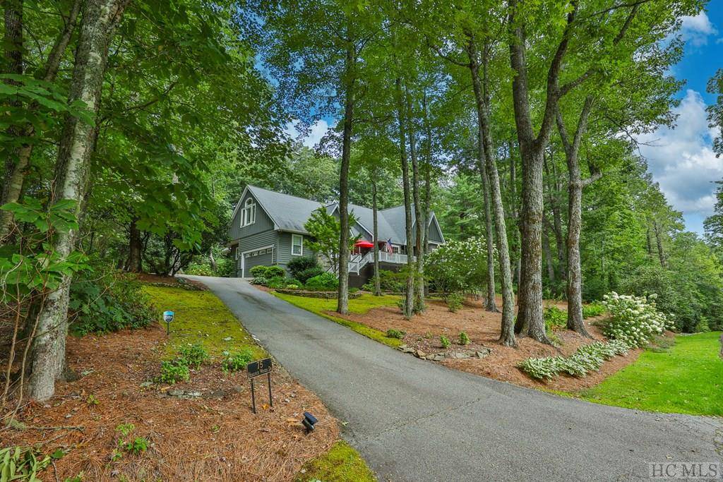 Highlands, NC 28741,75 Hemlock Woods DR