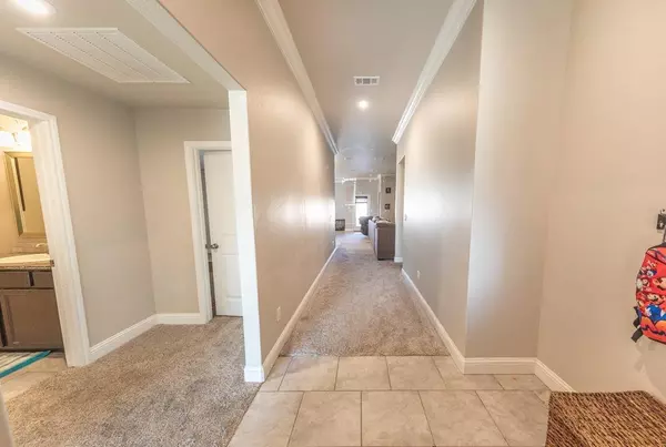 Lubbock, TX 79407,6828 40th Street