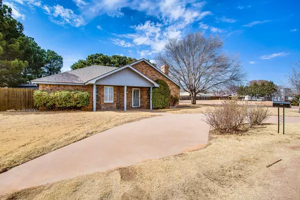 118 S Aubrey Lane, New Home, TX 79373