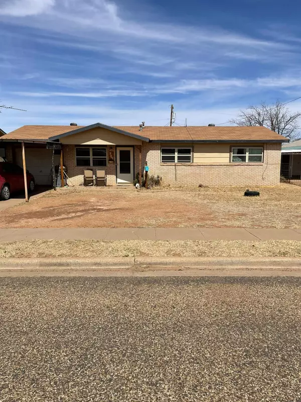 709 Shinnery, Brownfield, TX 79316