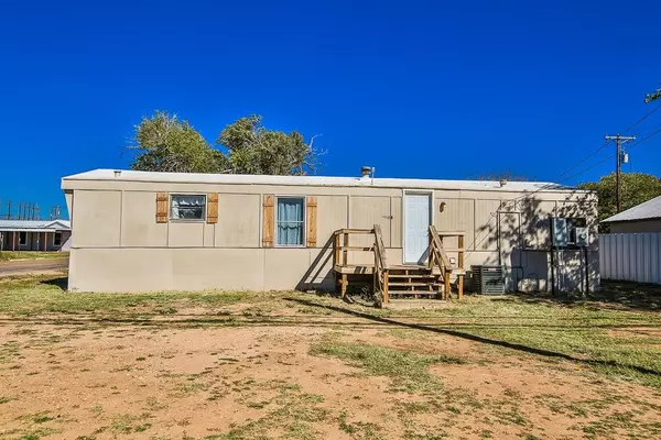 Wolfforth, TX 79382,301 Steck Avenue