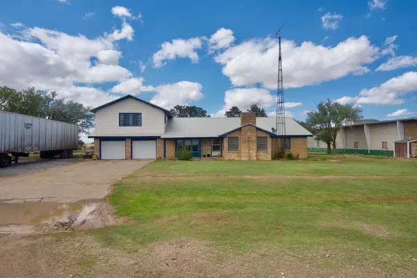 110 Hillcrest, Tulia, TX