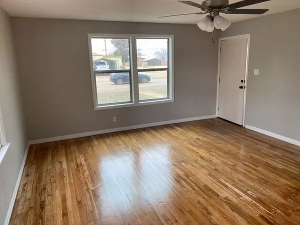 Petersburg, TX 79250,1811 Ave F