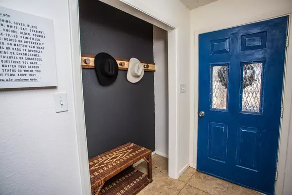 Levelland, TX 79336,897 N US Highway 385